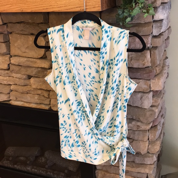 Banana Republic Tops - Banana Republic faux wrap blouse.